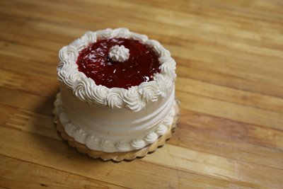 Raspberry Cake 6"
