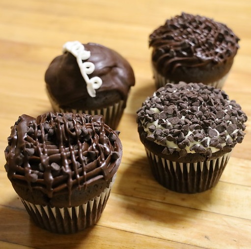 Gourmet Cupcakes - Chocolate Lover's Jumbo (4 Count)