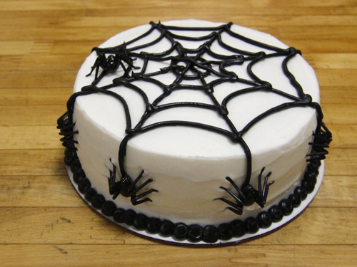 Photo of Creepy Crawly Cake 